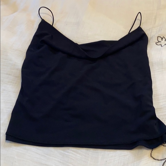 Sexy dress up top w a strapy back. Good quality - Picture 4 of 5